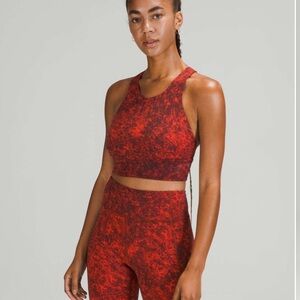 Lululemon wunder train bra  Denim Wash Print Autumn Red Black C/D Cup size 8-EUC